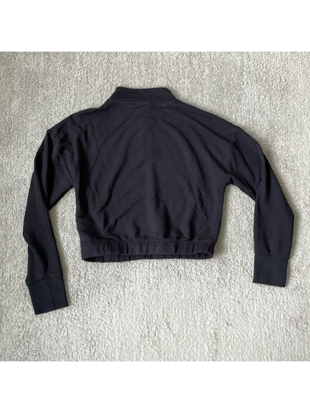VGC Gymshark 1/4 Zip Cropped Top with Front Pocket - Size Small - Picture 2 of 5